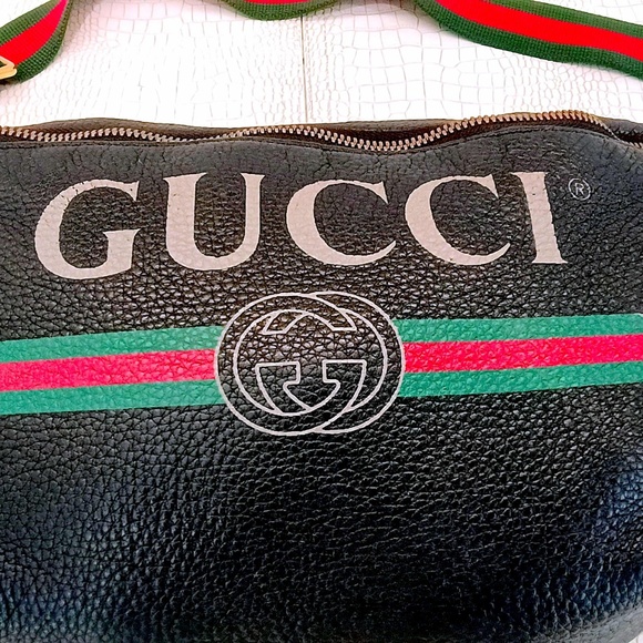 EXTREMELY RARE XXL Gucci Black Gucci Printed Bum Bag Crossbody Italian Calfskin. - Picture 3 of 16
